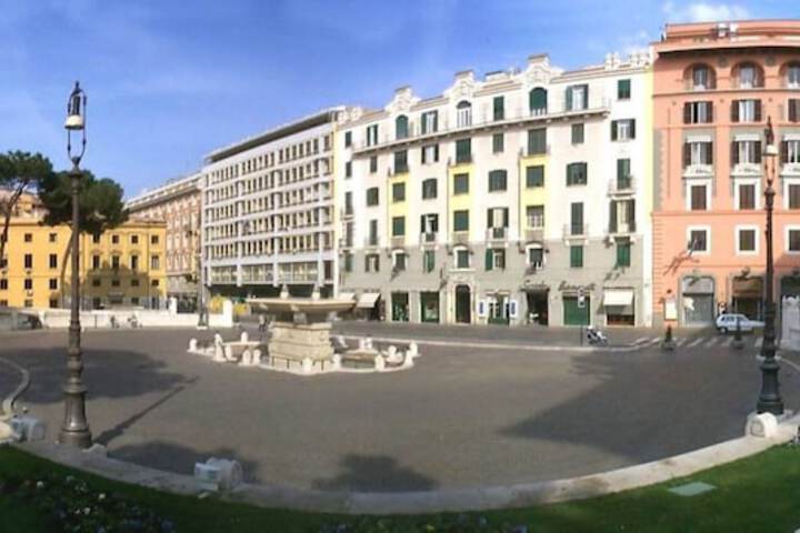 Hotel Entry