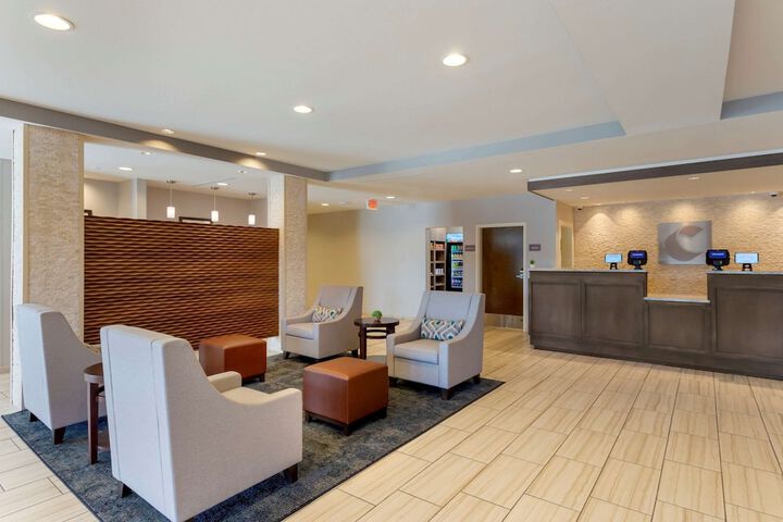 Hotel Interior 3 of 36