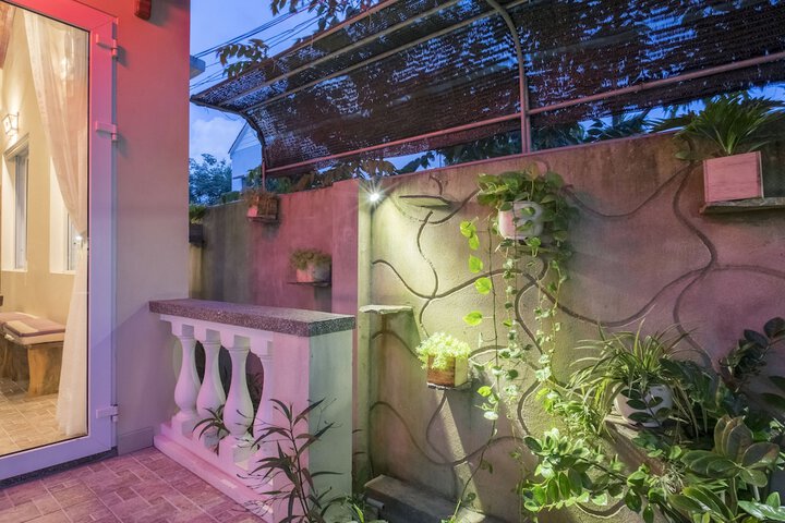 Terrace/Patio 65 of 70