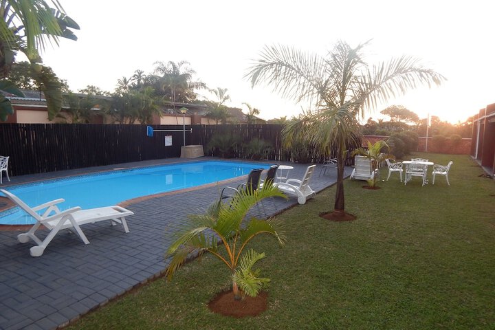 Pool 42 of 87