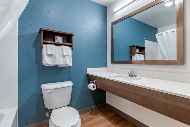 Room 18 of 27