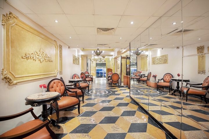 Guest Lobby