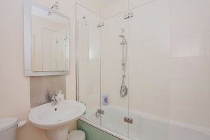Room 5 of 26