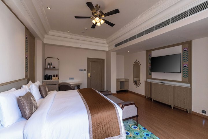 Room 31 of 159