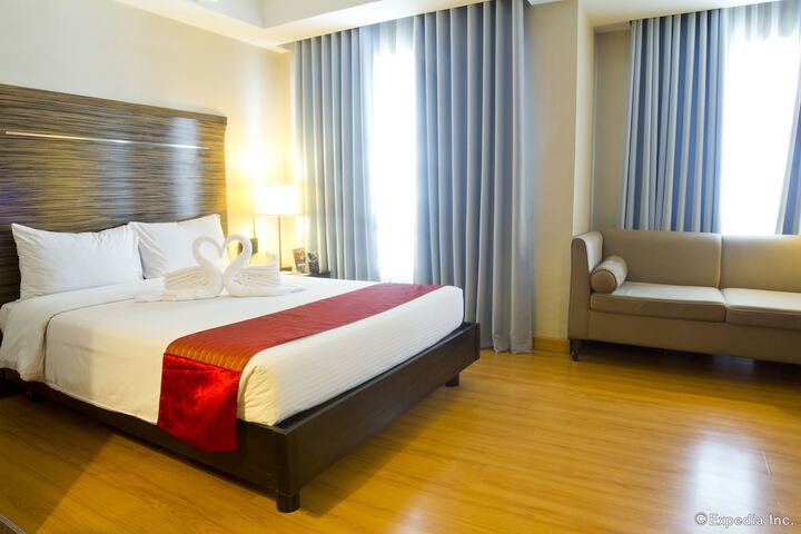 Room 4 of 35
