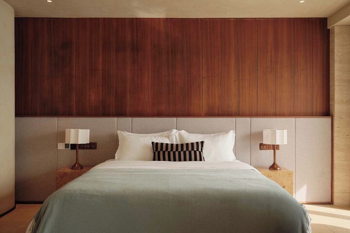 Room 49 of 101