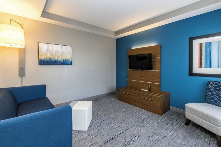Room 22 of 61