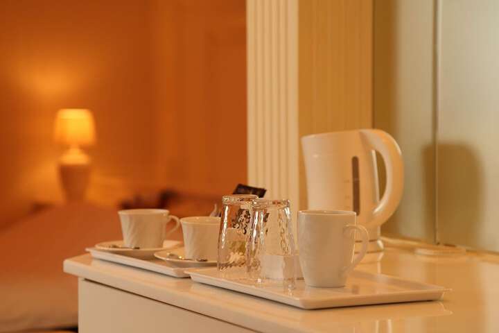 Breakfast/Coffee Service 12 of 28