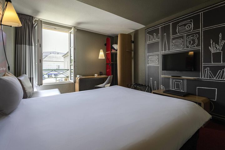Room 21 of 75