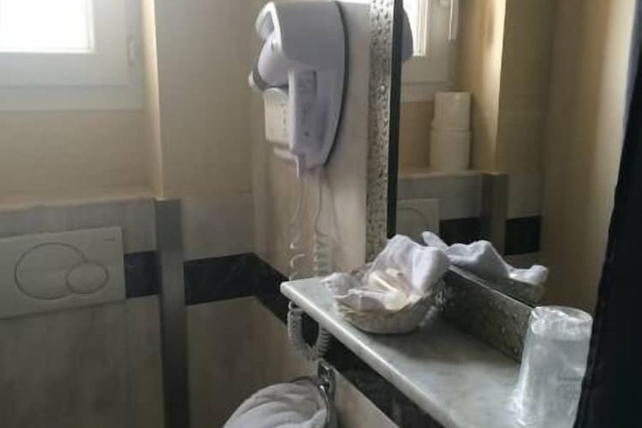 Bath Photo
