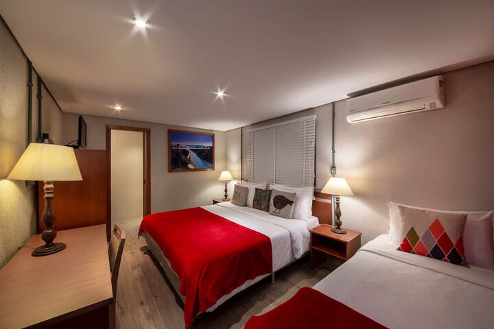Room 27 of 79