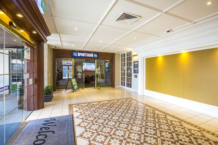 Guest Lobby
