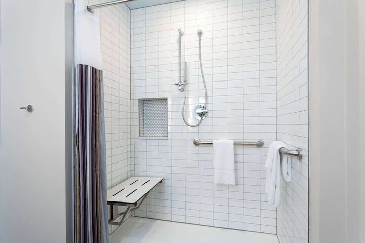 Bathroom shower