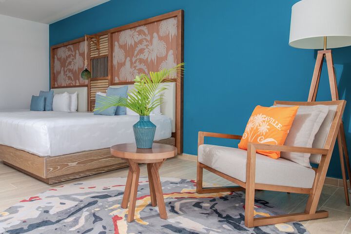 Room 42 of 107
