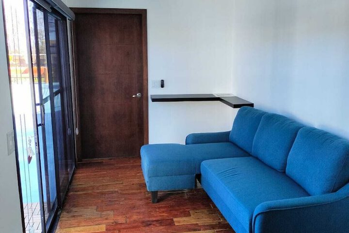 Room 74 of 146