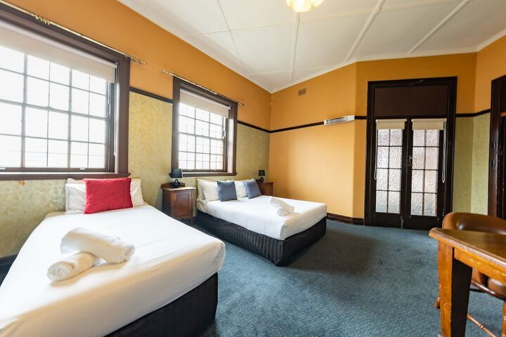 Room 5 of 26