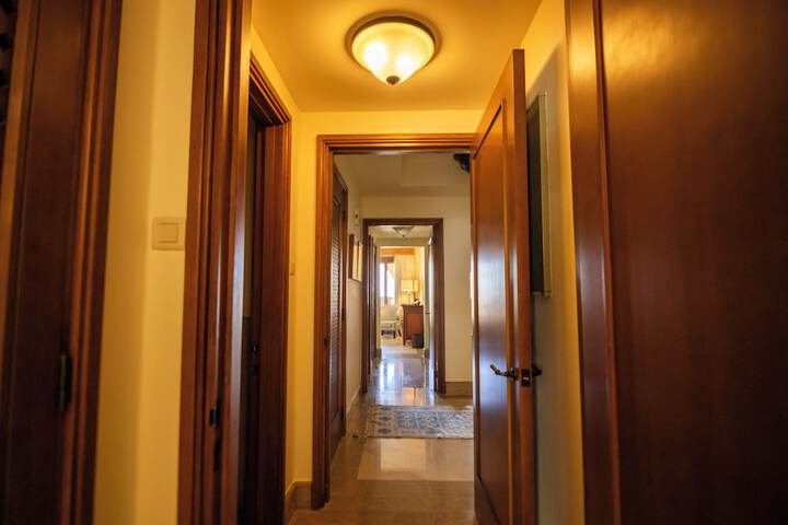 Room 102 of 115