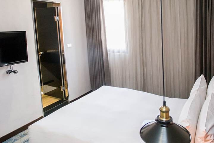 Room 75 of 99