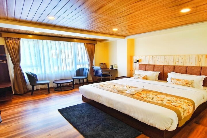 Room 14 of 28
