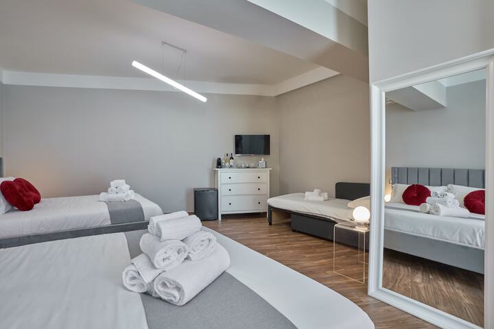Room 13 of 50