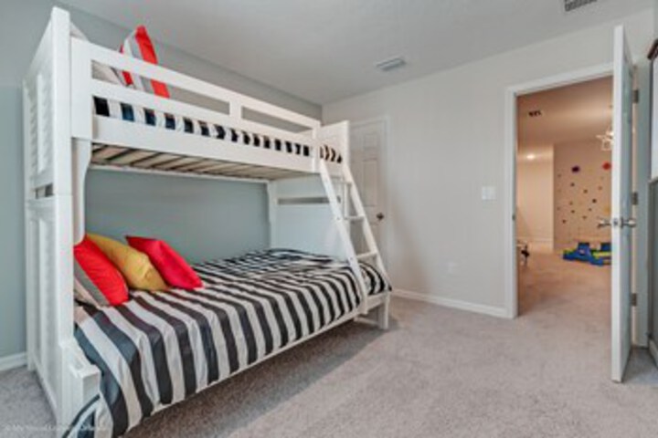 Room 36 of 50