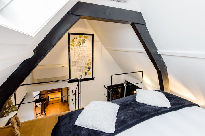 Room 12 of 47