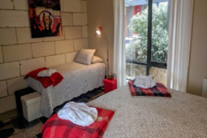 Room 105 of 252