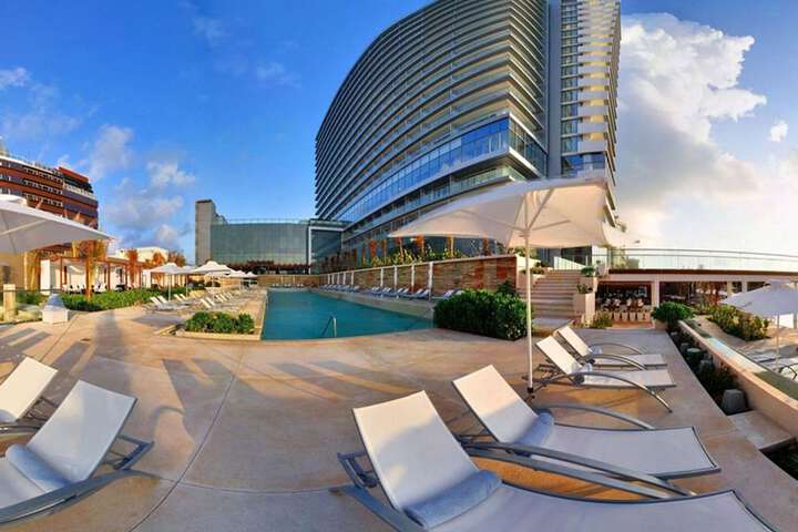 Hotel 76 of 78
