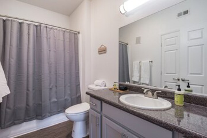 Room 20 of 187