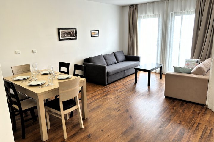 Room 75 of 177