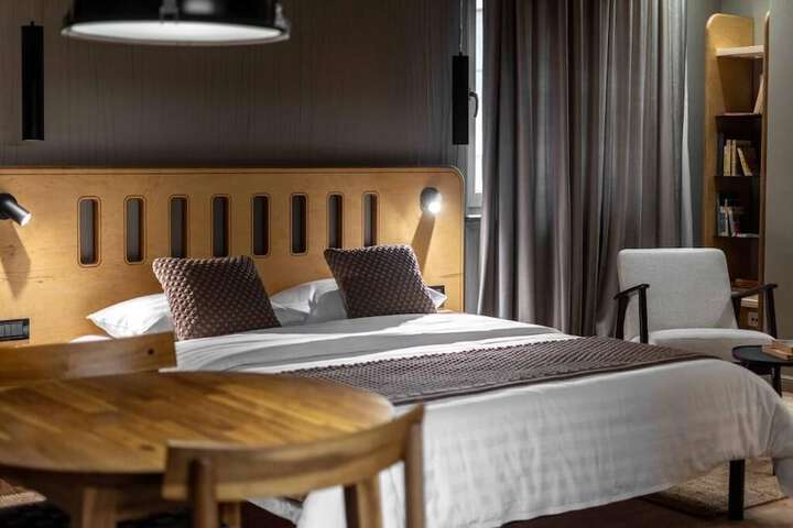 Room 21 of 80