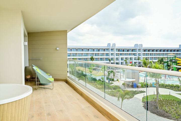 Terrace/Patio 268 of 271