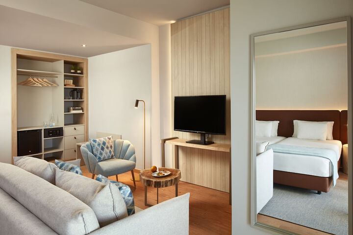 Room 15 of 71