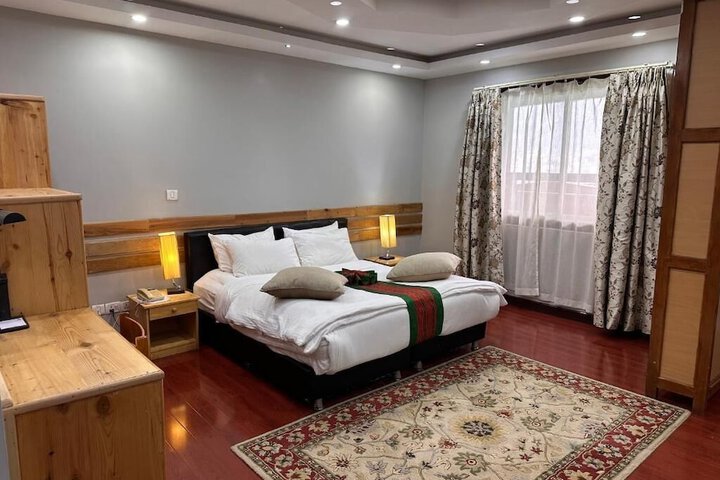 Room 10 of 22