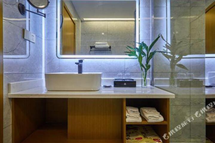 Wuyue · Yuexin Hotel (Yunhe Bus Station Store)