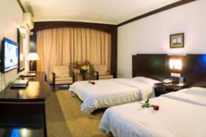 Room 17 of 24