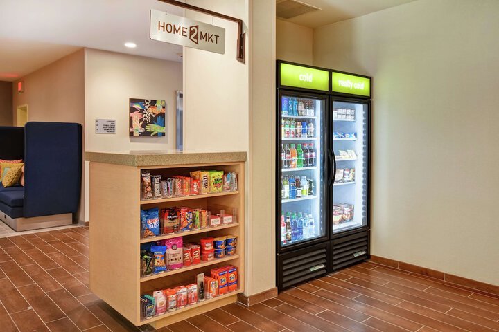 Snack bar