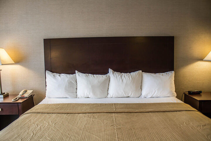 Room 3 of 23