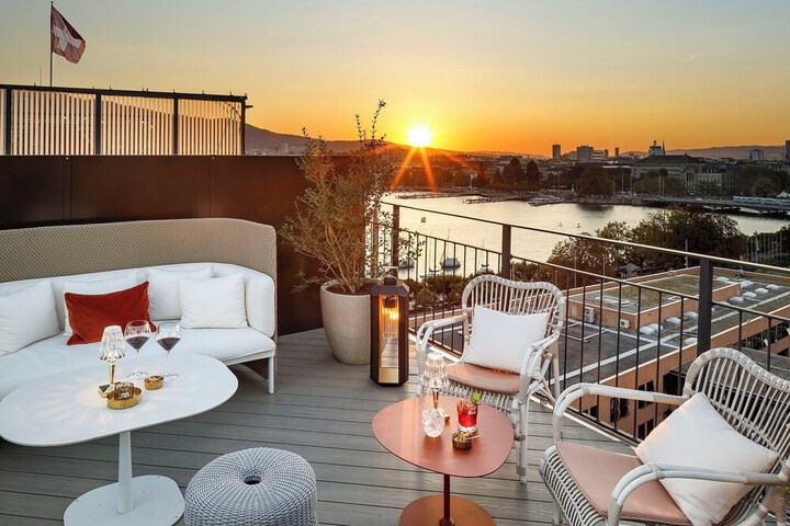 Terrace/Patio 59 of 60