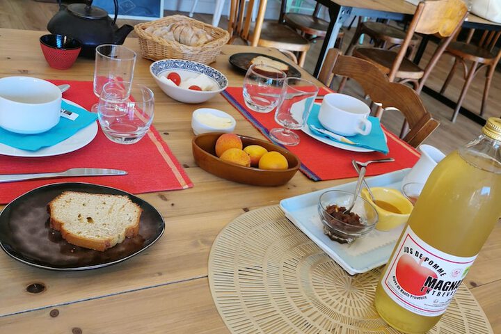 Breakfast/Coffee Service 67 of 124