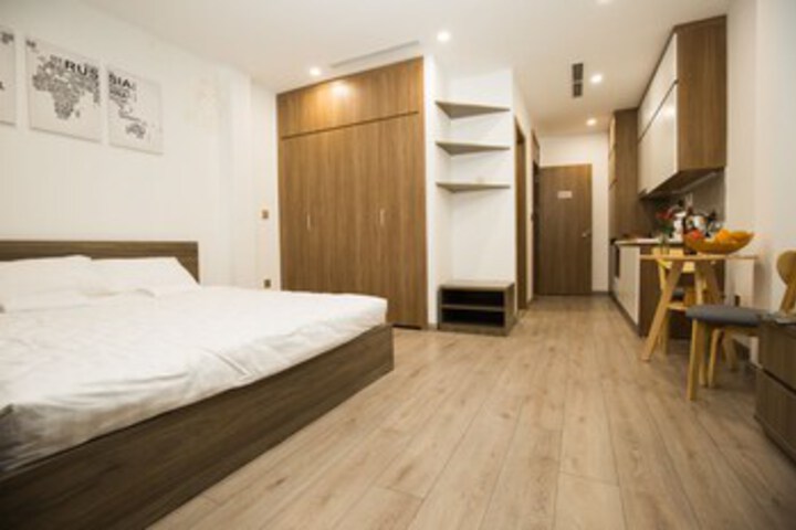 Room 17 of 43