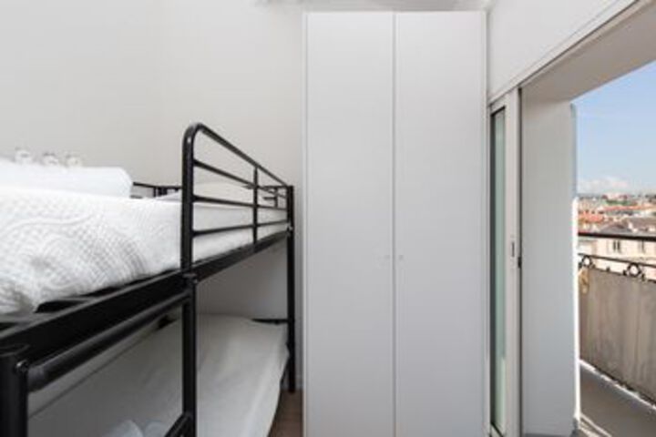 Room 7 of 21