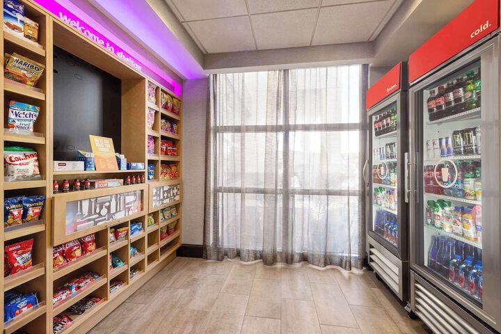Snack bar