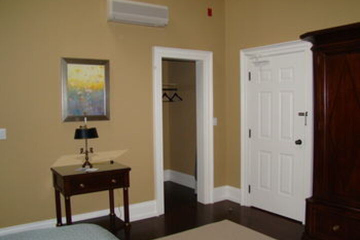 Room 33 of 57