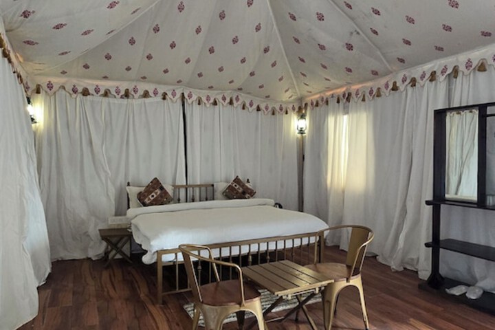Room 21 of 31