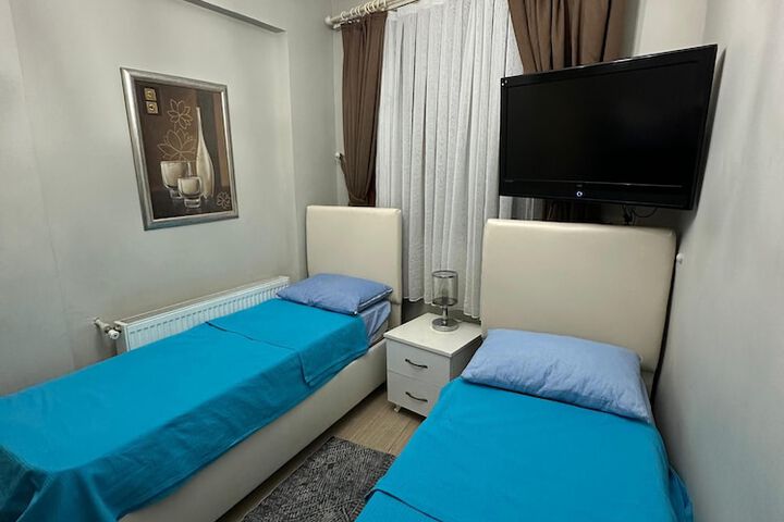 Room 92 of 126