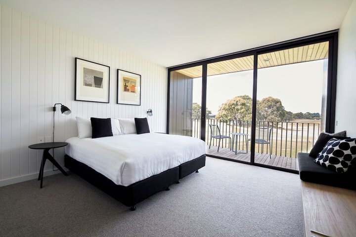 Room 22 of 60