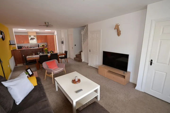 Delightful Holiday Home in Warwick near Castle