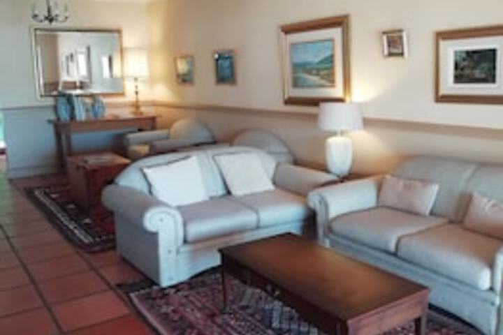 Hotel Interior 4 of 75