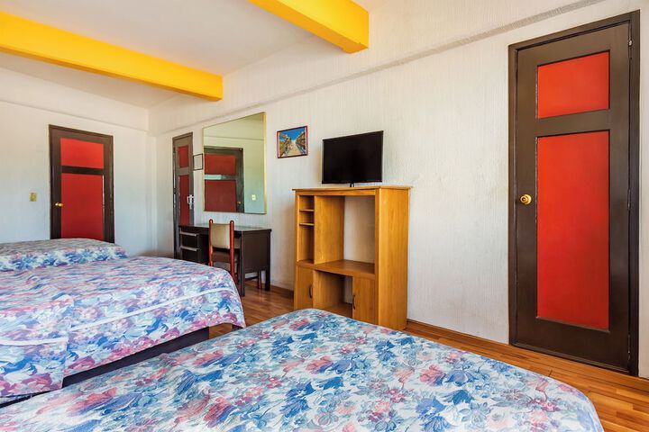 Room 22 of 39